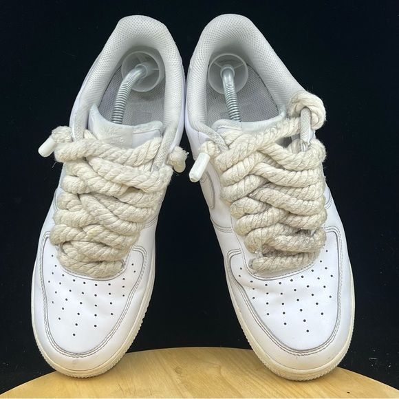 Nike Air Force 1 Low '07 Triple White Retro Classic CW2288-111 All Men's Size 10 - Picture 7 of 10